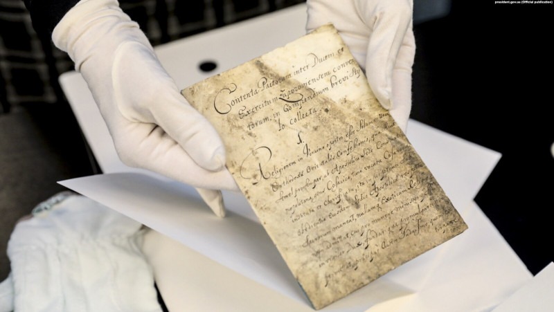 Democracy in Ukraine: 311 years of the Pact of Rights and Freedoms